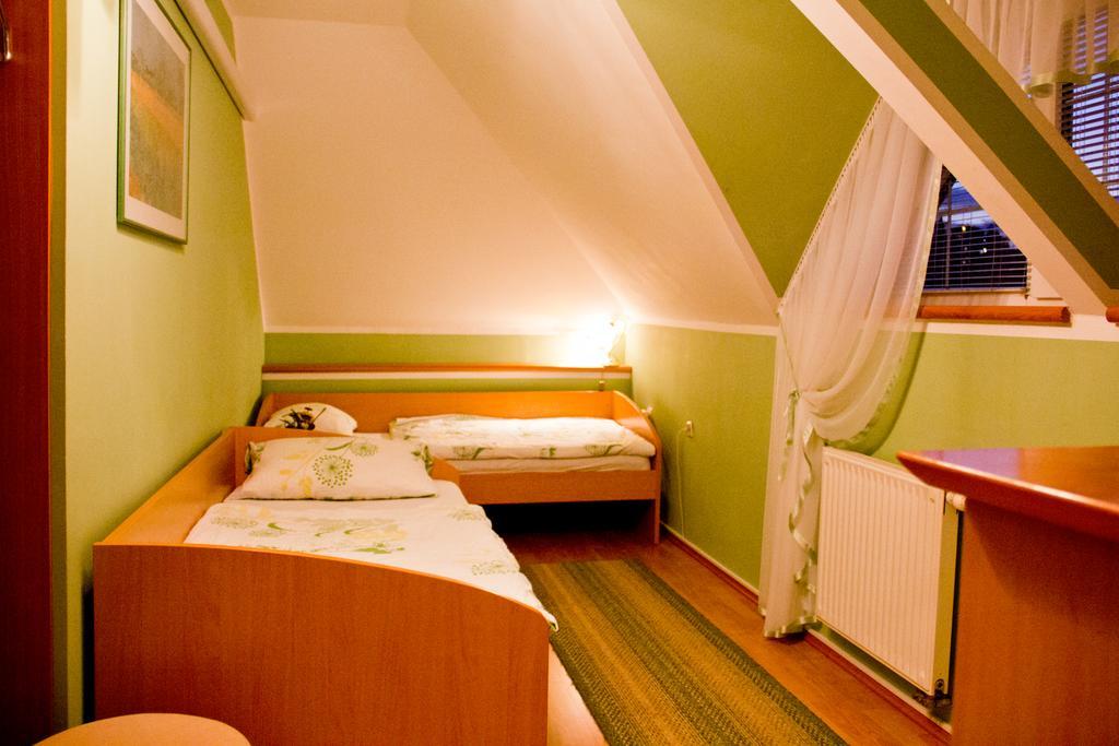Guesthouse Jug Blato エクステリア 写真