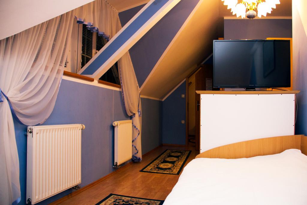 Guesthouse Jug Blato エクステリア 写真