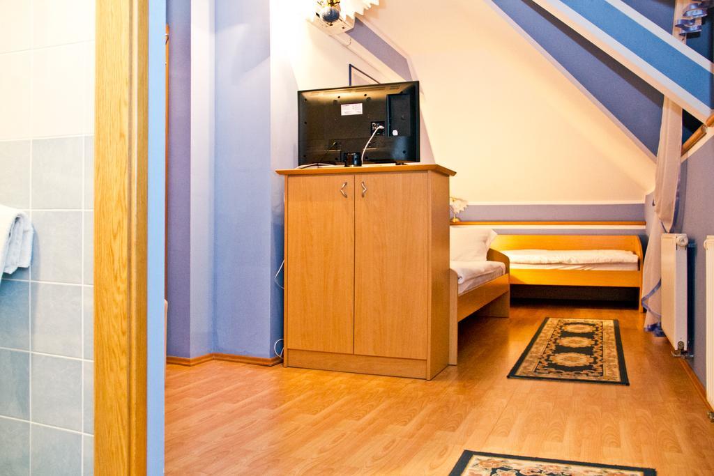 Guesthouse Jug Blato エクステリア 写真